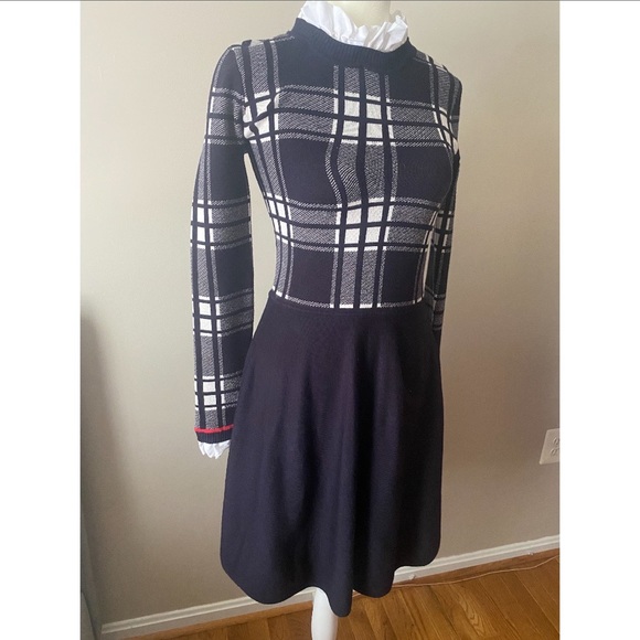 1901 Plaid bodice sweater dress - Picture 2 of 5